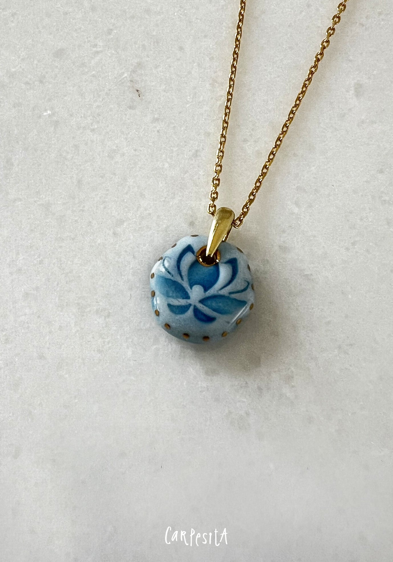 Mini Mavi Lotus Kolye