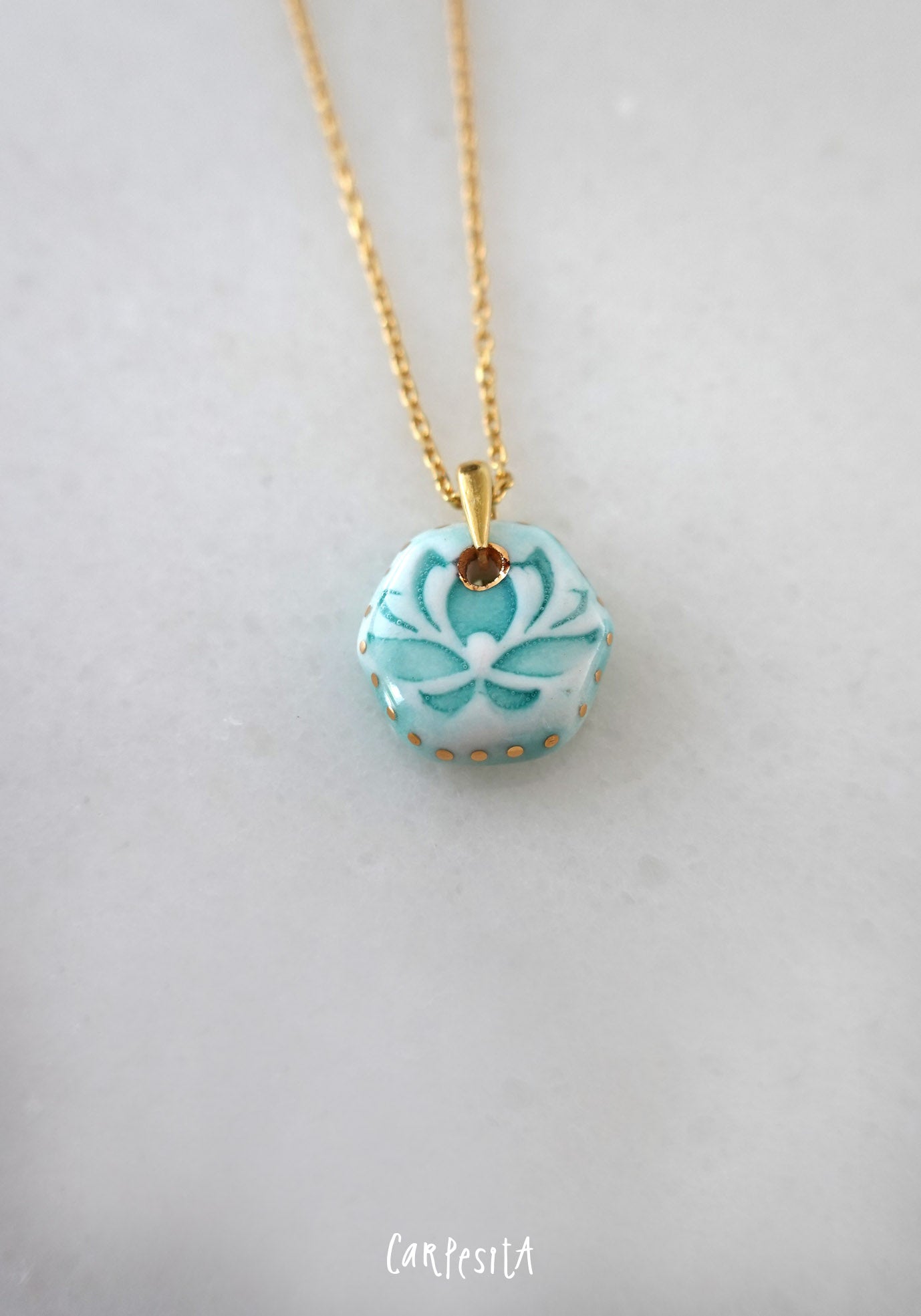 Yeşil Lotus Kolye