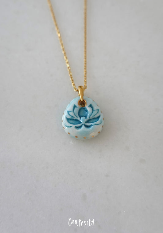 Turkuaz Lotus Kolye