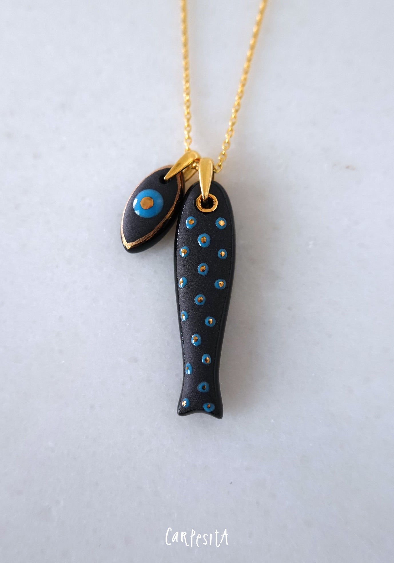 Siyah Benekli Balık Kolye