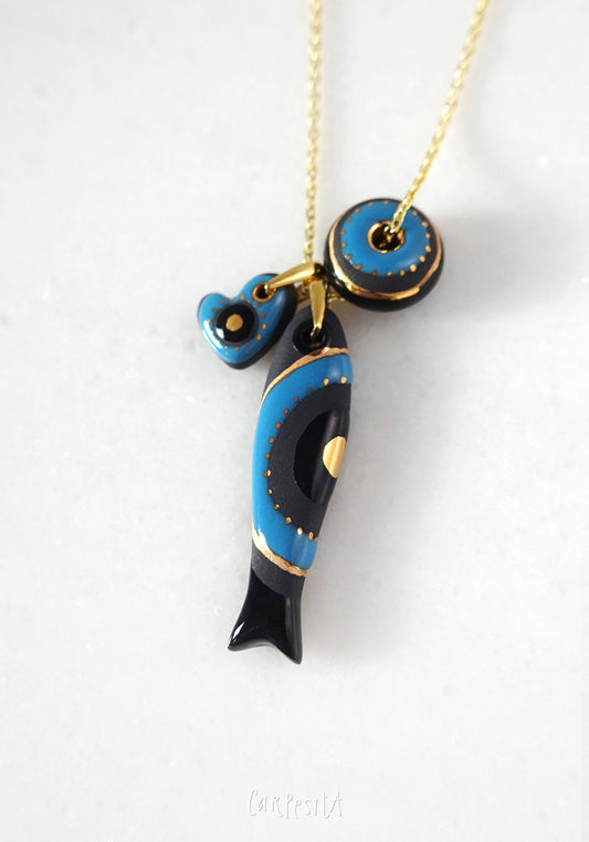 Siyah Kalpli Nazarlıklı Büyük Balık Kolye