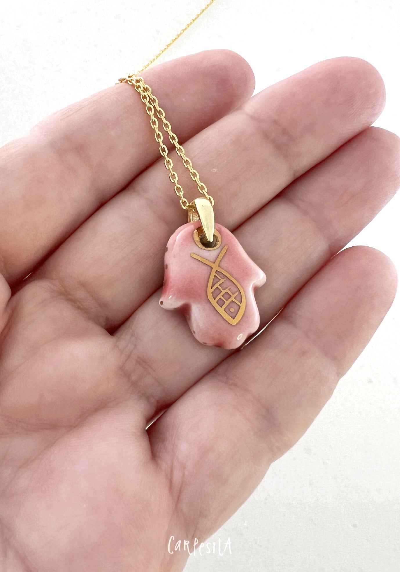 Pembe Hamsa Kolye, Altın Balık Desenli