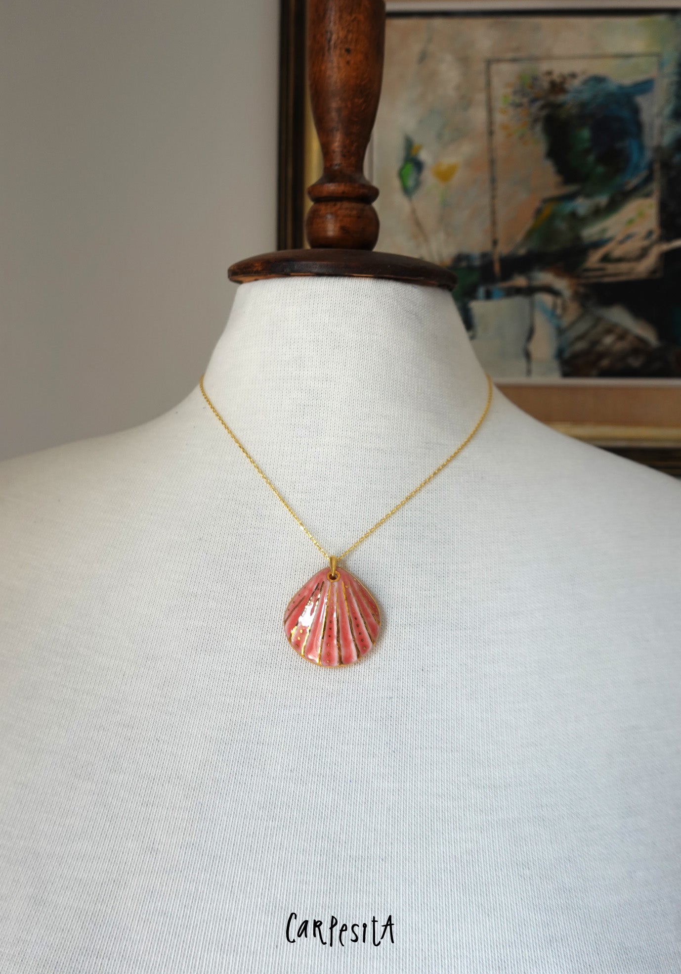 Koyu Pembe Küçük Midye Kolye 1