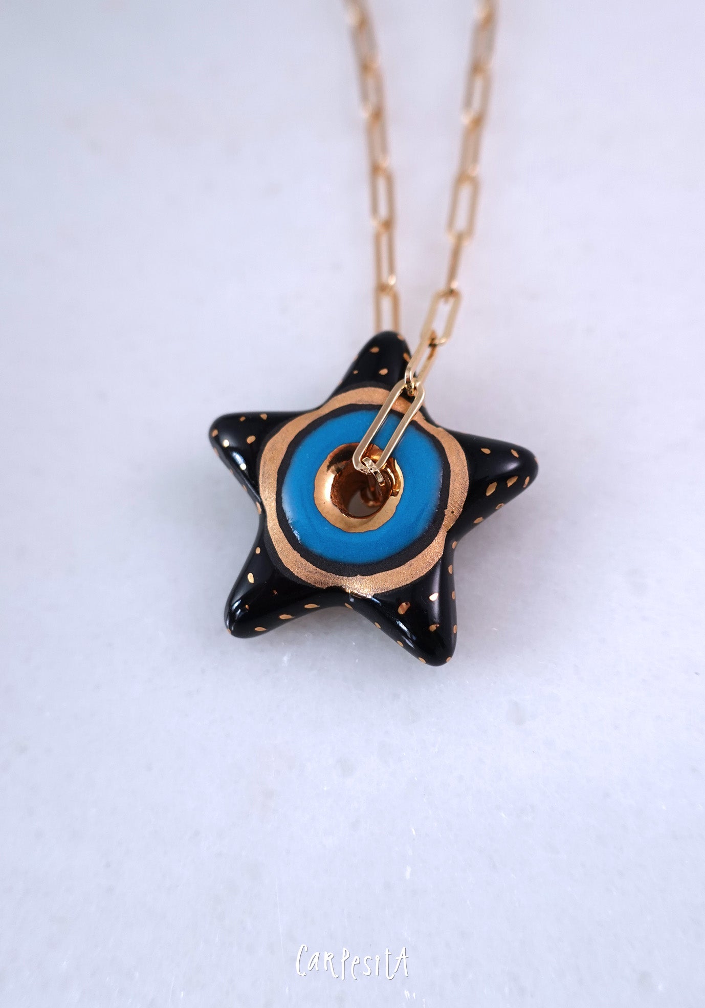 Siyah Yıldız Kolye
