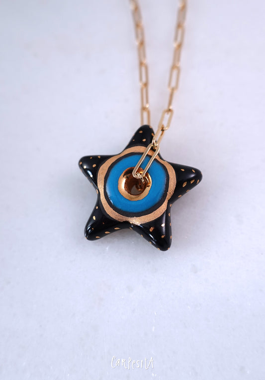 Siyah Yıldız Kolye